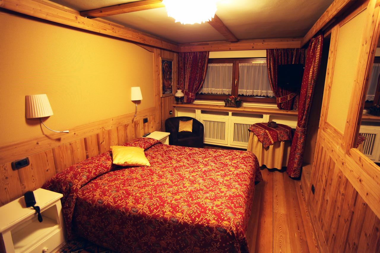 Hotel Fosson Breuil-Cervinia Bagian luar foto