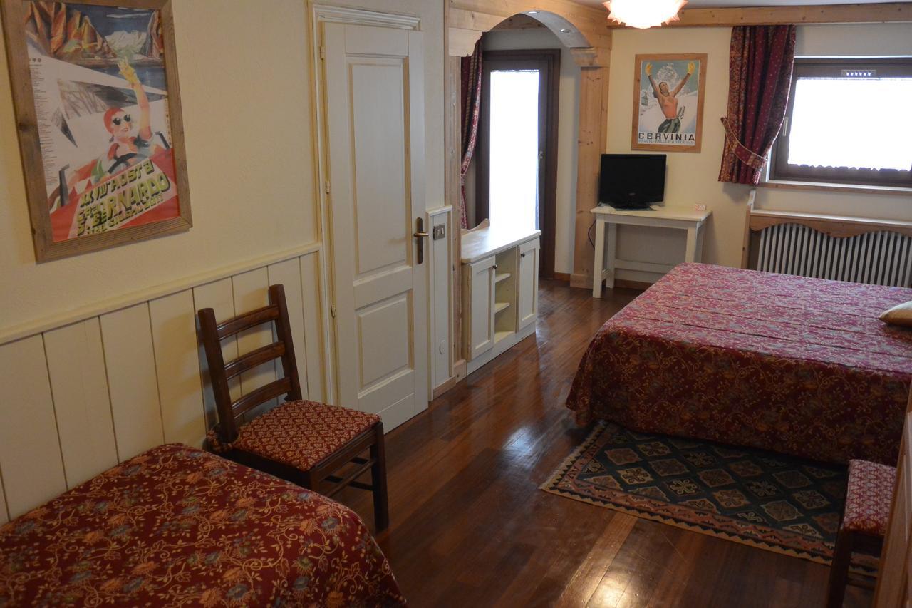 Hotel Fosson Breuil-Cervinia Bagian luar foto